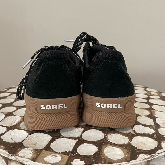 Sorel Women’s Out ’N About III Lace Sneakers Sz 9.5 Waterproof Suede - Picture 2 of 5